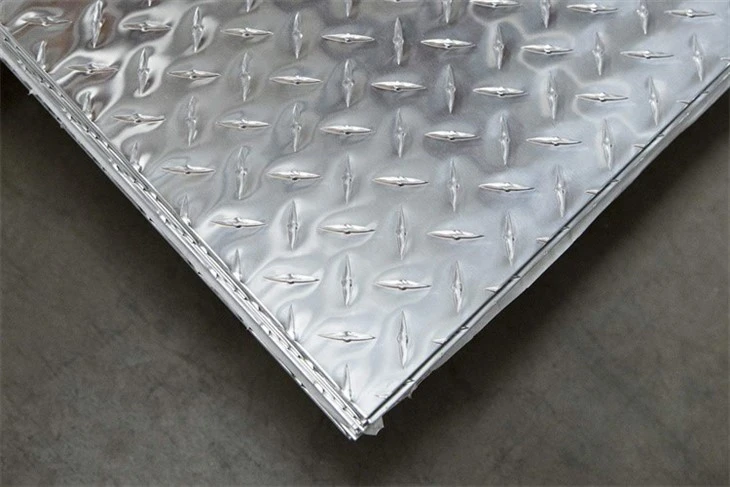 Aluminium Checker Plate Embossed Aluminum Sheet For Refrigerator